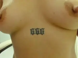 Cam4 Sex Chat of Nyyxia