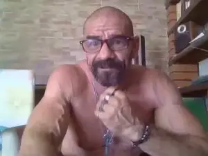 Cam4 Live Sex of TomiPsexy