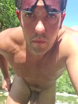 Cam4 Free Porn Cam of 83moro83