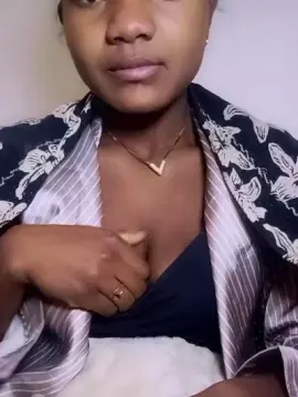Cam4 Free Porn Cam of mialisoa3