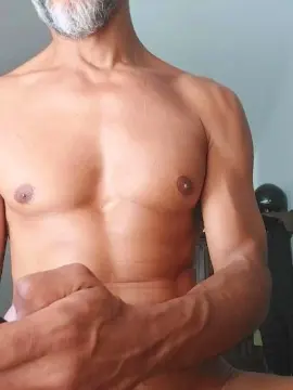 Cam4 Live Sex Cam of Diego_max81