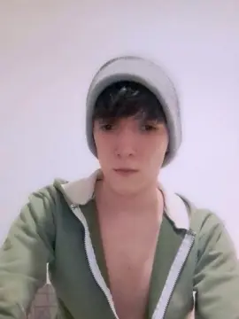 Cam4 Live Porn of Henriemj