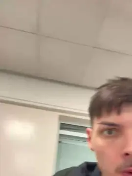 Cam4 Free Live Porn of ThomasRM98