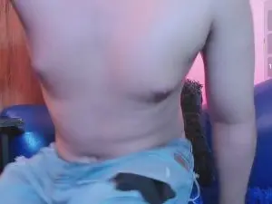 Cam4 Best Webcam of Oilmen22
