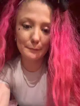 Cam4 Live Porn of wetNwildPim