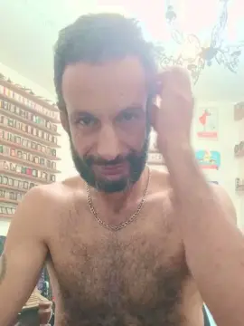 Cam4 Free Porn Cam of Misterhaifa20