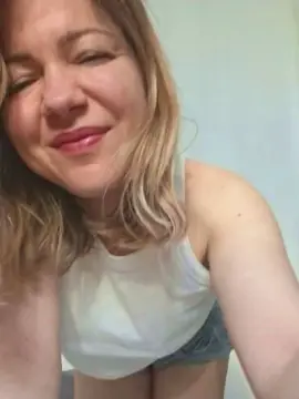 Cam4 Best Webcam of Malika025