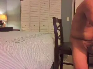 Cam4 Sex Chat of hooshung_mvers8