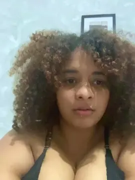 Cam4 Free Live Porn of Nalui