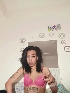 Cam4 Free Porn Cam of elleblue_sexy
