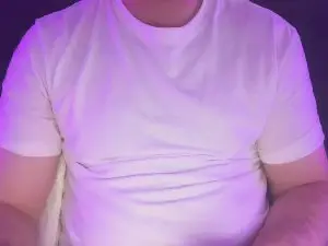 Cam4 Live Sex of boredhornyboy19