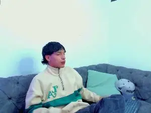 Cam4 Adult Video Chat of KroyWave