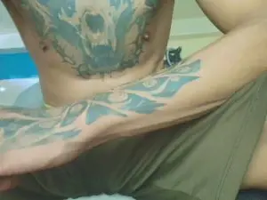Cam4 Free Porn Cam of bigcentauro233