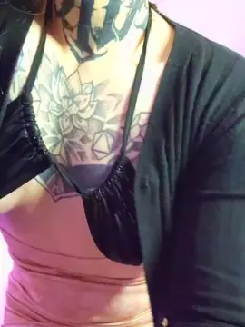 Cam4 Nude Webcam of conisitaxx1