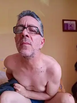 Cam4 Adult Webcam of linaresjpr