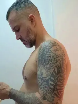 Cam4 Adult Video Chat of xxMorenosexx