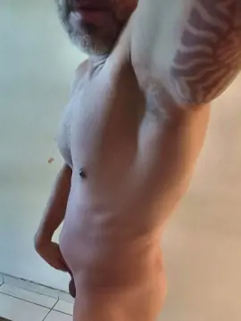 Cam4 Live Sex of xxMorenosexx