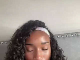Camsoda Sex Chat of itsbombshellbarbie