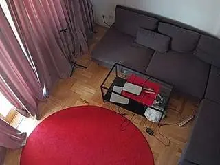 Camsoda Adult Webcams of voyeurcam-julmodels-living-7