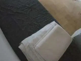 Camsoda Free Porn Cam of voyeurcam-julmodels-greybed-2