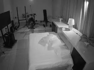 Camsoda Sex Cam of voyeurcam-jb-office-1