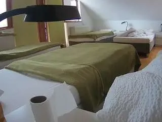 Camsoda Live Sex Cam of voyeurcam-julmodels-bed-2