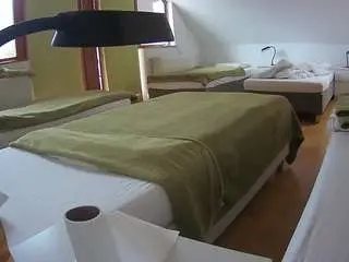 Camsoda Watch Live Sex Cams of voyeurcam-julmodels-bed-2
