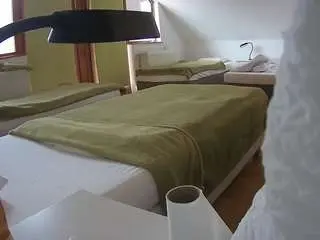 Camsoda Live Sex Cam of voyeurcam-julmodels-bed-2