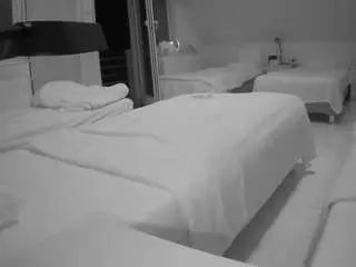 Camsoda Free Live Porn of voyeurcam-julmodels-bed-2