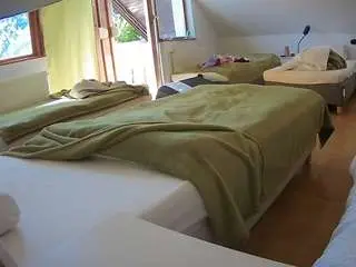 Camsoda Free Live Porn of voyeurcam-julmodels-bed-2