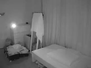 Camsoda Adult Video Chat of voyeurcam-julmodels-reallife-3