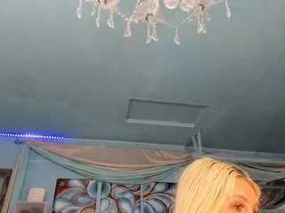 Camsoda Live Porn of adrianna777
