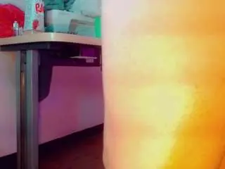 Camsoda Free Porn Cam of emeli-roushot