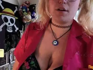 Camsoda Adult Video Chat of myrtlemystic
