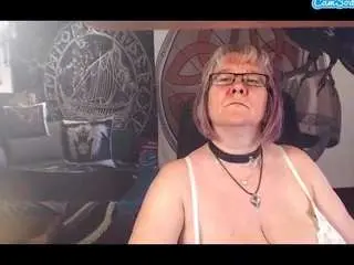 Camsoda Free Porn Cam of 95ftitten