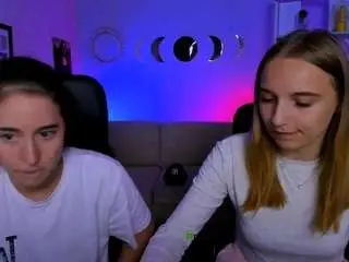 Camsoda Free Live Porn of lily-sin1