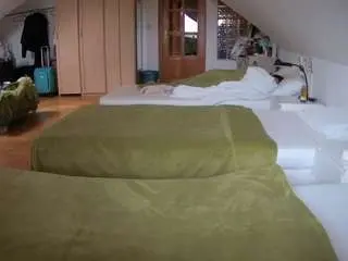 Camsoda Free Porn Cam of voyeurcam-julmodels-bed-3