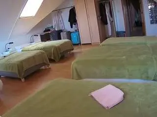Camsoda Watch Live Sex Cams of voyeurcam-julmodels-bed-3