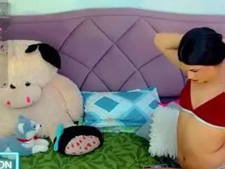 Camsoda Watch Live Sex Cams of sara-brownn