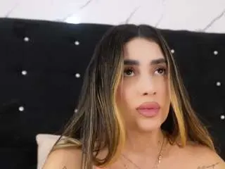 Camsoda Free Porn Cam of annyy-rosse