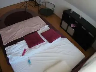 Camsoda Adult Video Chat of voyeurcam-julmodels-whitebed-2
