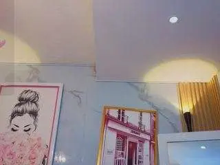 Camsoda Live Sex Cam of bella-vibes-s