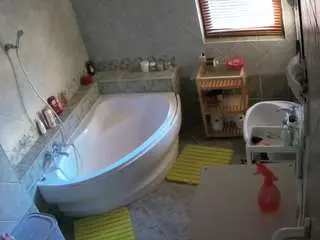Camsoda Best live sex cam show of voyeurcam-julmodels-bath-1st-2
