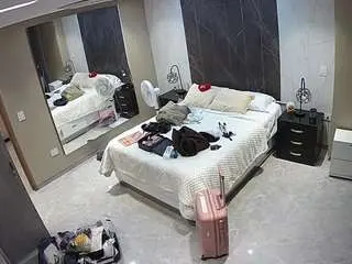 Camsoda Free Live Porn of voyeurcam-casa-salsa-bedroom-4