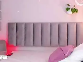 Camsoda Live Sex Cam of tinacurly