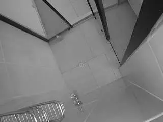 Camsoda Sex Cam of voyeurcam-jb-shower-2