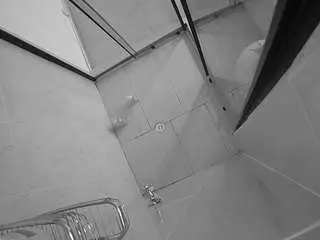 Camsoda Sex Chat of voyeurcam-jb-shower-2