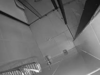Camsoda Free Porn Cam of voyeurcam-jb-shower-2