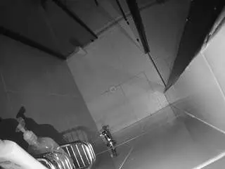 Camsoda Nude Webcam of voyeurcam-jb-shower-2