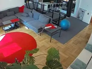 Camsoda Sex Cam of voyeurcam-julmodels-living-2
